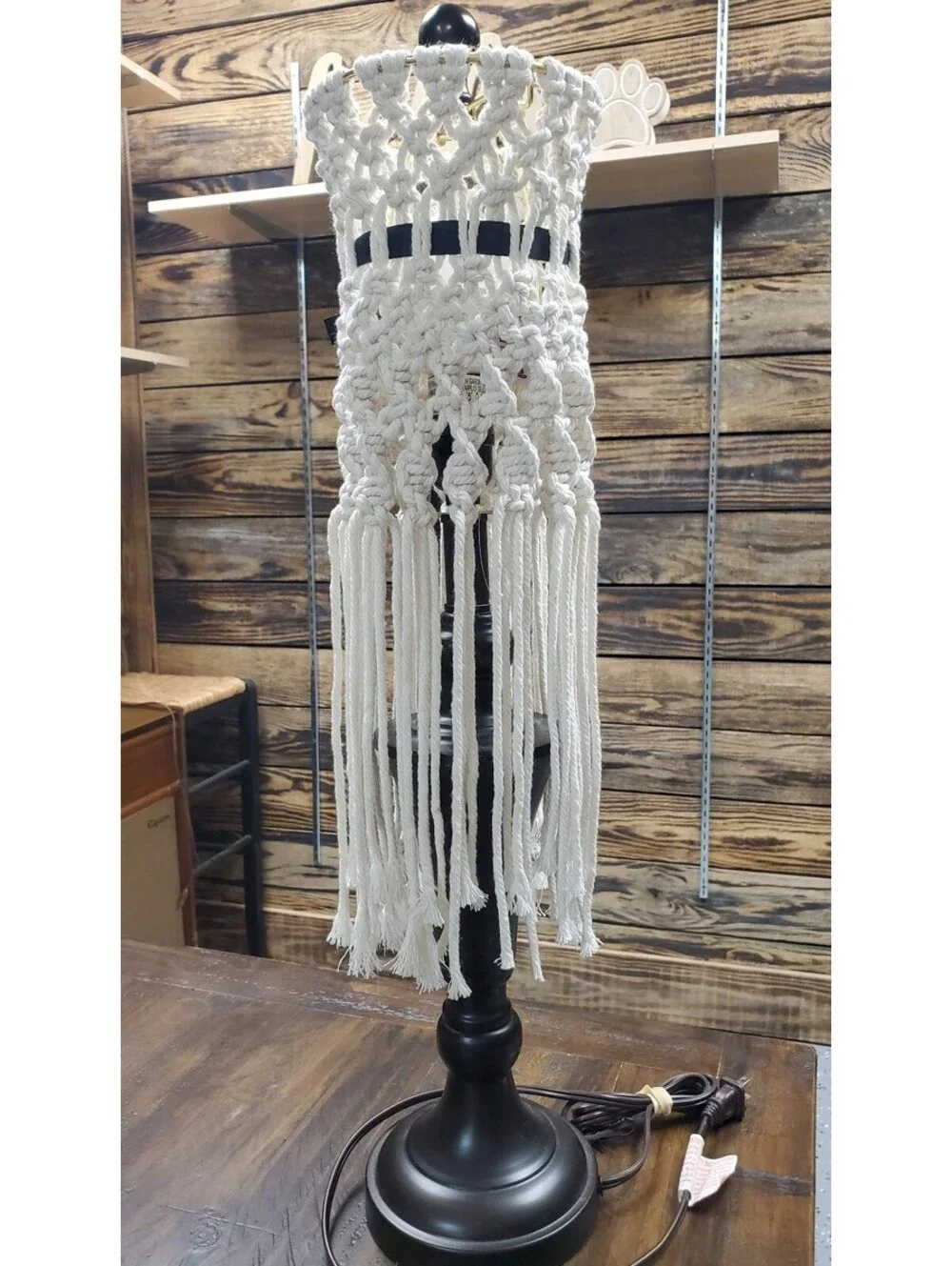 ✨Stunning Bohemian Macrame Accent Lamp ✨